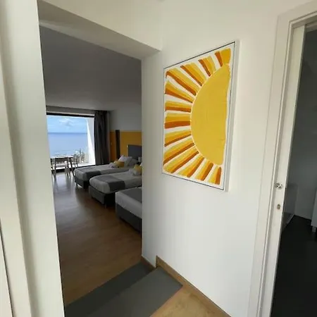 Sun - Vista Do Atlantico Apartment Capelo